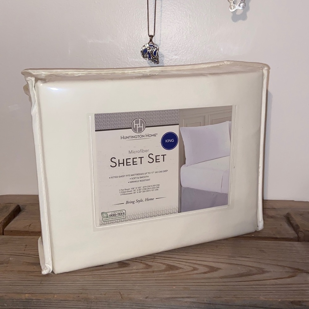 NWT Huntington Home King Microfiber Sheet Set